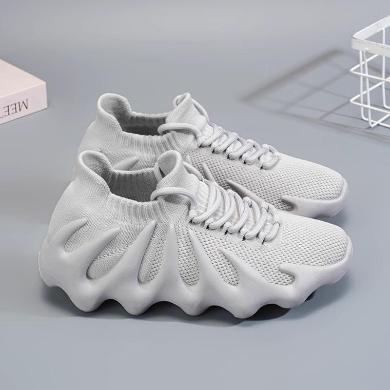 Couple Octopus Soft-soled Coconut Shoes Women's Summer Breathable Lightweight Versatile Men's Flying Weaving Casual Sports Running Shoes