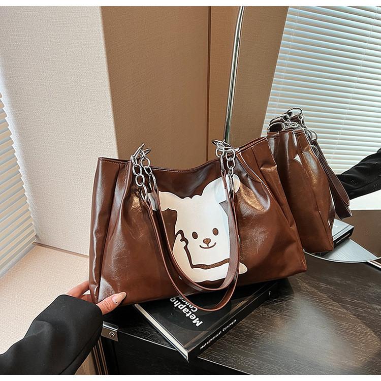 2024 New Large Capacity Rabbit Shoulder Bag Street Fashion Pu Crossbody Bag коричневый
