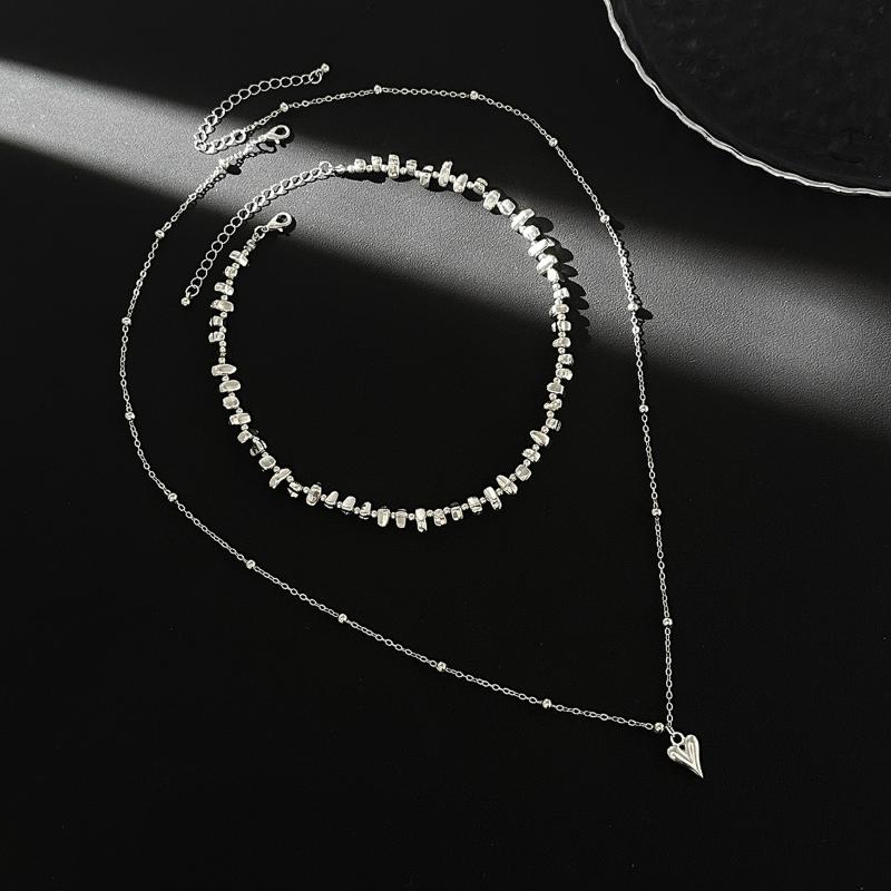 Sparkling Heart-Shaped Inlaid Pendant Necklace Winter Sweater Chain For Women Banquets Party Jewelry Gifts