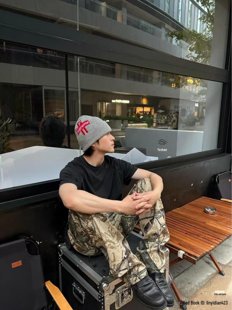 Trendy Versatile Knitted Wool Beanie for Men & Women