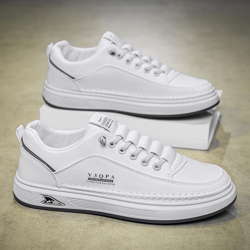 2025 Herren Frühling Freizeit-Sneakers: Trendige britische Leder-Slipper