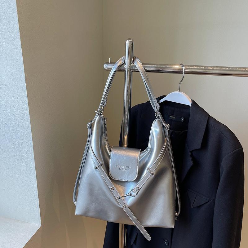 High Sense Fashion Tote Bag 2025 Spring New Simple Versatile Backpack Korean Version Niche Design Shoulder Bag