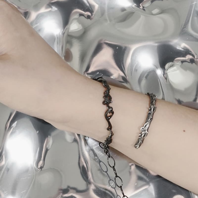 Tomorrowobject Breeze In the Frame. Bracelet 01