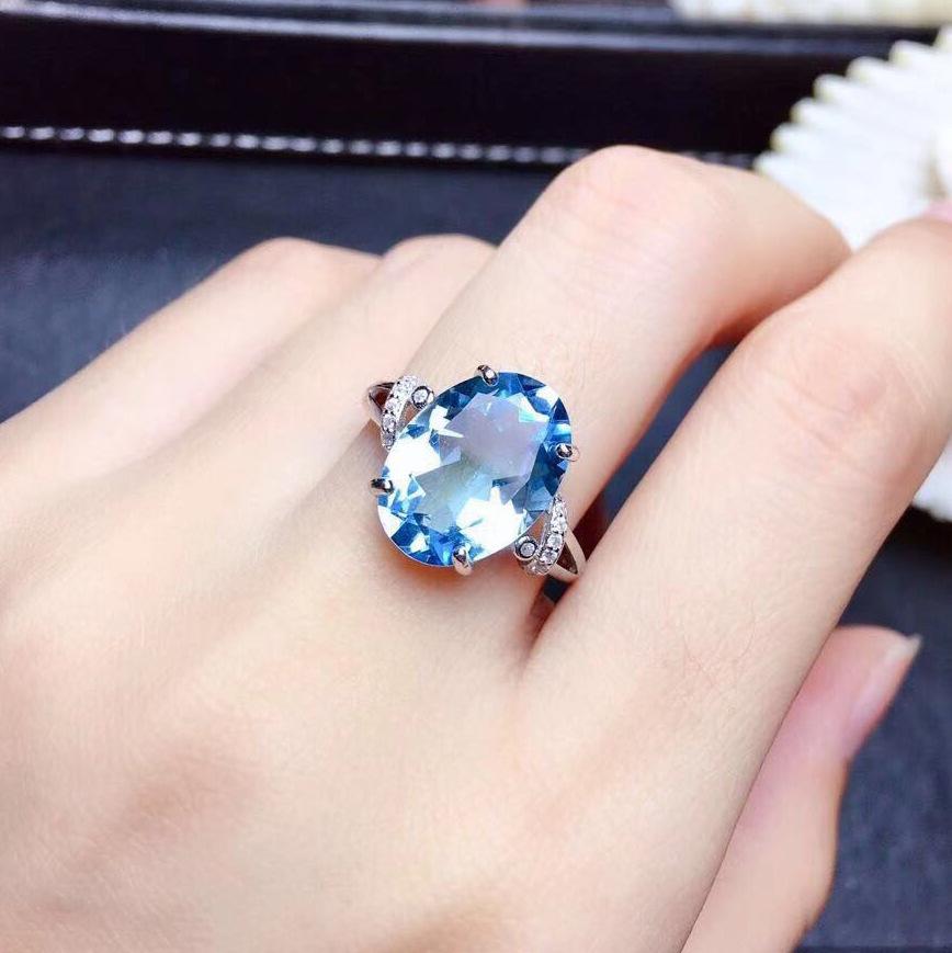 2026 Oval Inlaid Zircon Pendant Women s Open Ring Necklace