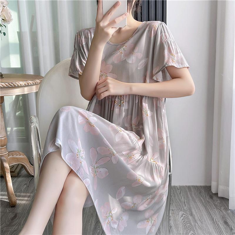 Cotton and silk nightgown women's summer thin short-sleeved cartoon printed pajamas can be worn outside long large size loose knee pajamas