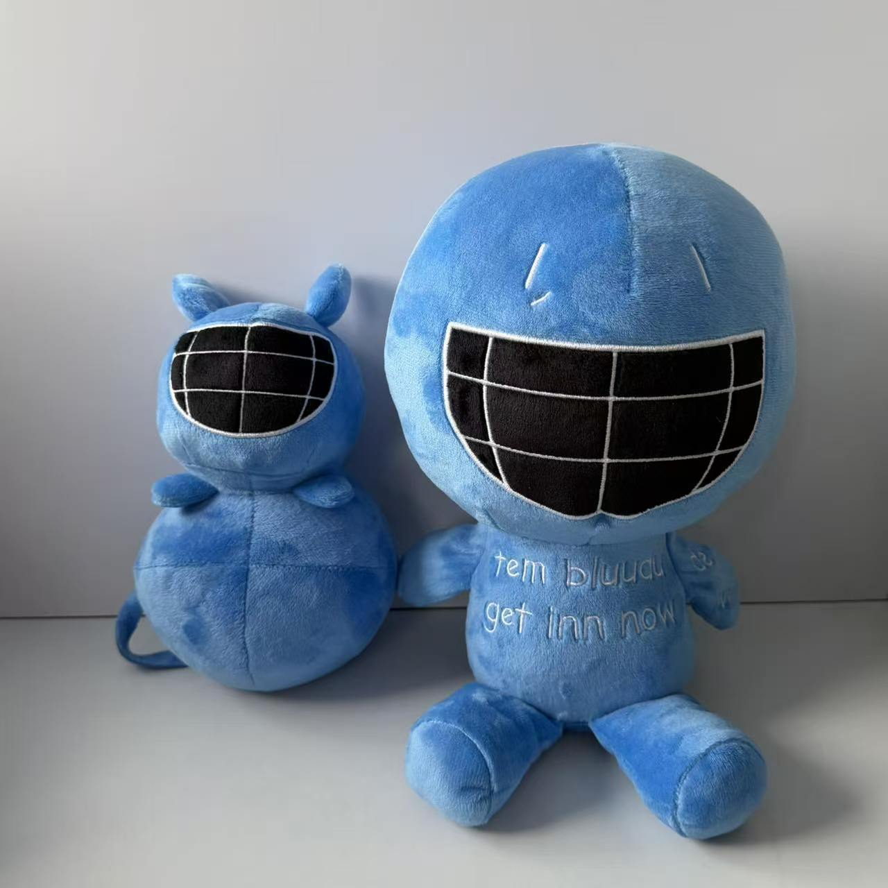 25cm Niedliche Bluudude Plüschpuppen Verlassenes Plüschtier Weiche gefüllte Spielfigur Puppe Cartoon Heimdekoration Geburtstag Sammlerstücke Geschenke