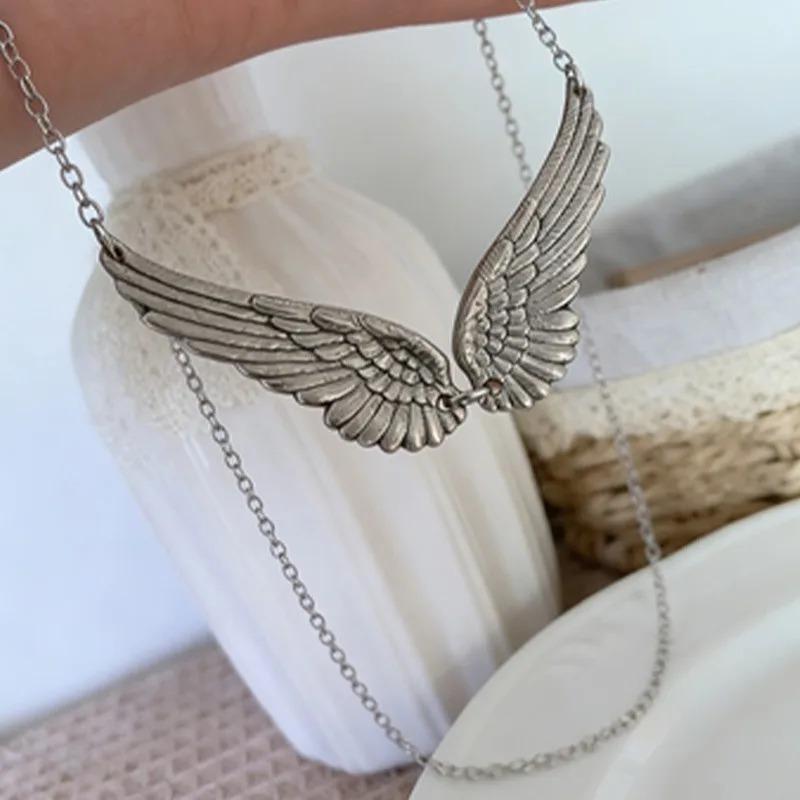 Y2K Angel Wing Feather Choker Necklace Silver Statement Angel Wing Pendant Chain Jewelry for Women Wedding Party Tribal Gifts