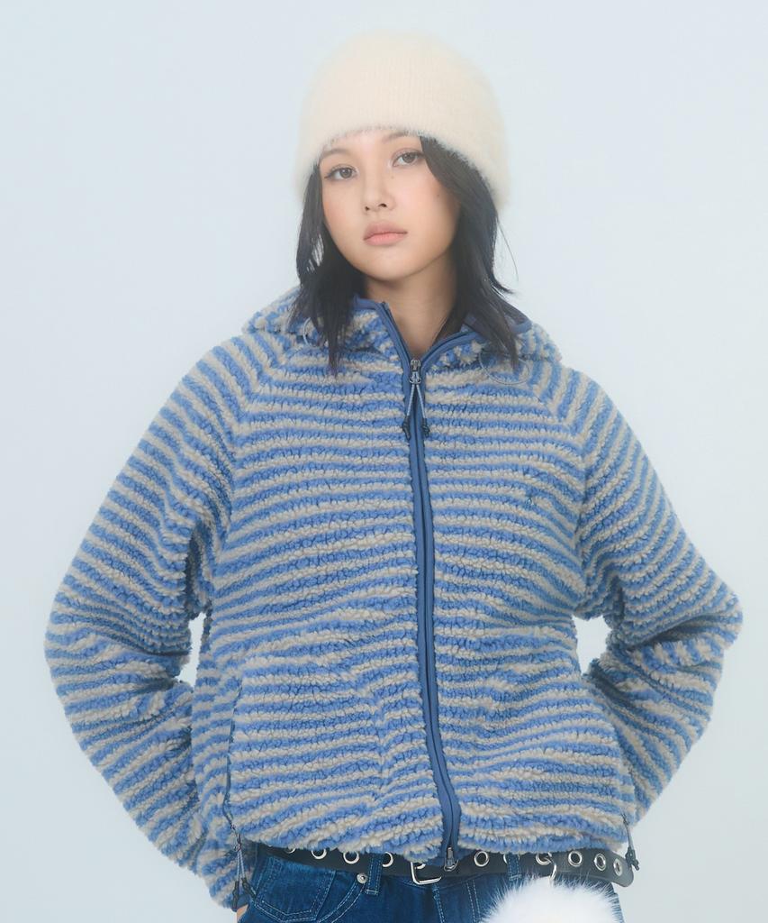 Leoninghai Metal Logo Fur Beanie [Ivory]