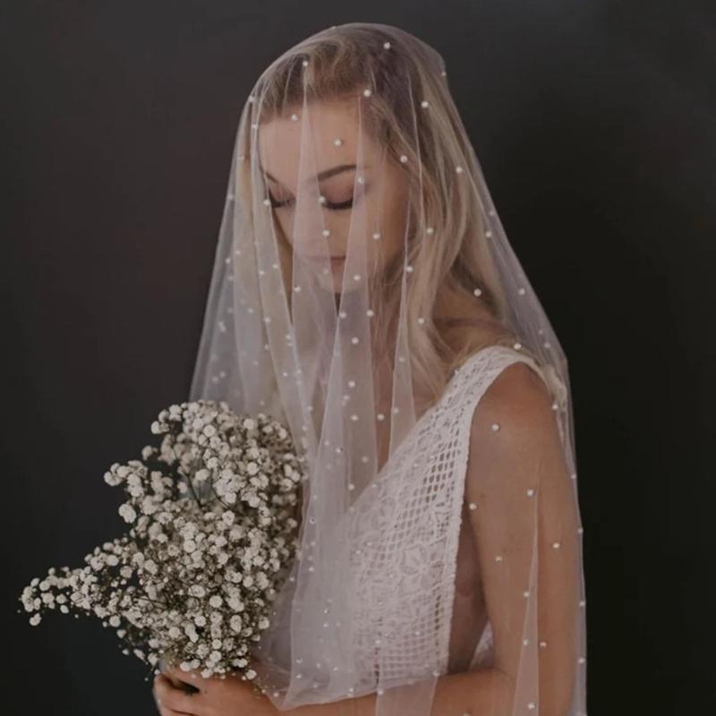 Kathedralenlänge Hochzeitschleier mit künstlichen Perlen Verzierungen Weicher Tüll Brautschleier mit Haarkamm Für Braut 150/200cm