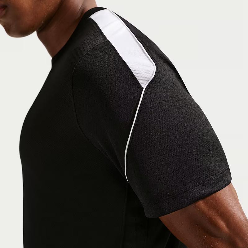 Nike Strike Men's Dri-FIT Short-Sleeve Soccer Top IF1461-010