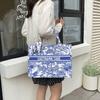 Portable tote bag women's new letter printing shoulder large bag versatile casual messenger bag
