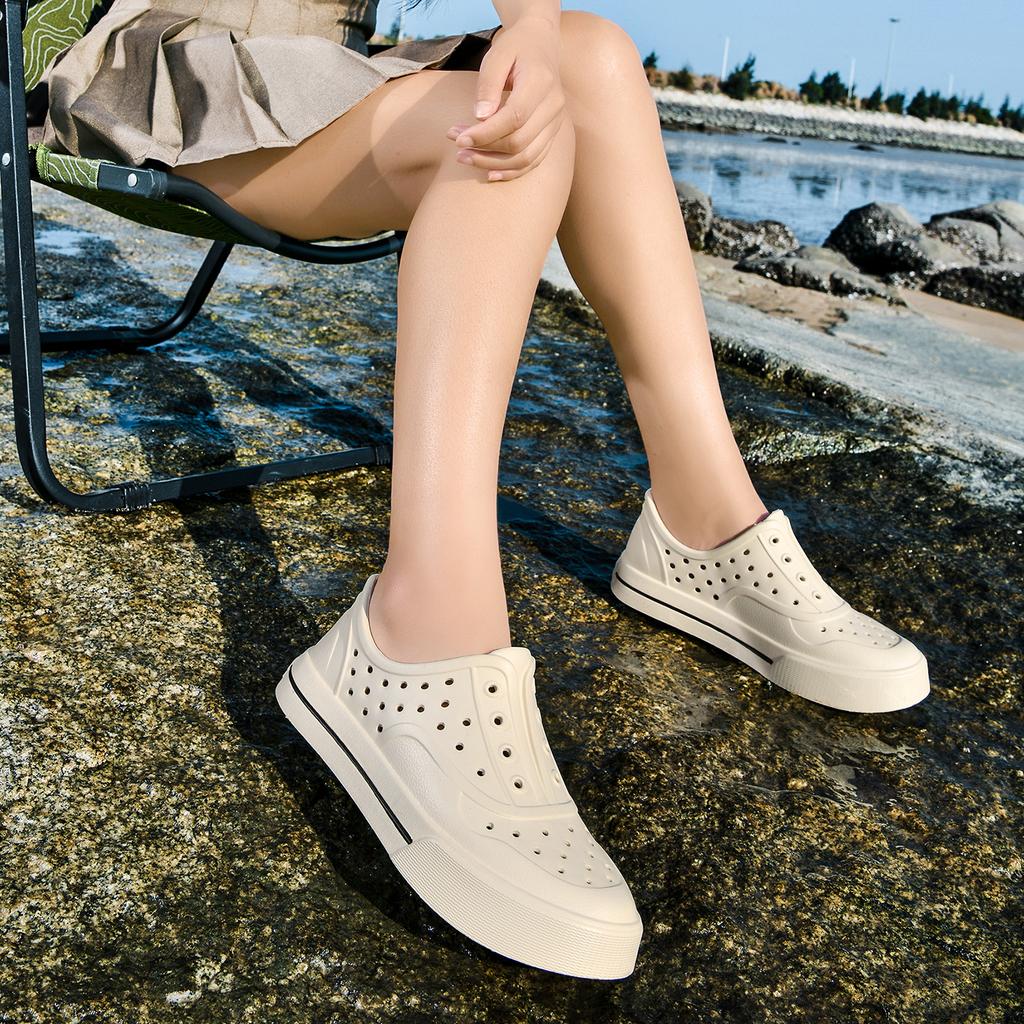 Zoccoli Sandali Leggeri Unisex in EVA Zoccoli Leggeri in EVA da Esterno per Spiaggia Giardino Passeggiate Outdoor Estivi Quotidiani