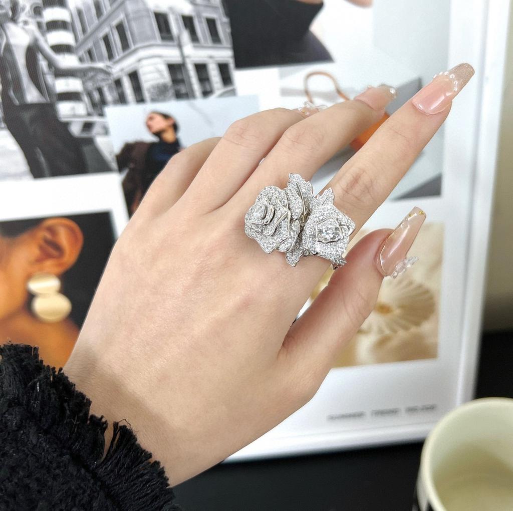 New Hot Brand Vintage Women' Rings Luxury Jewelry For Women Designer Rings Gift Weeding Fashion Pure 925 Silver Lady Party Rings