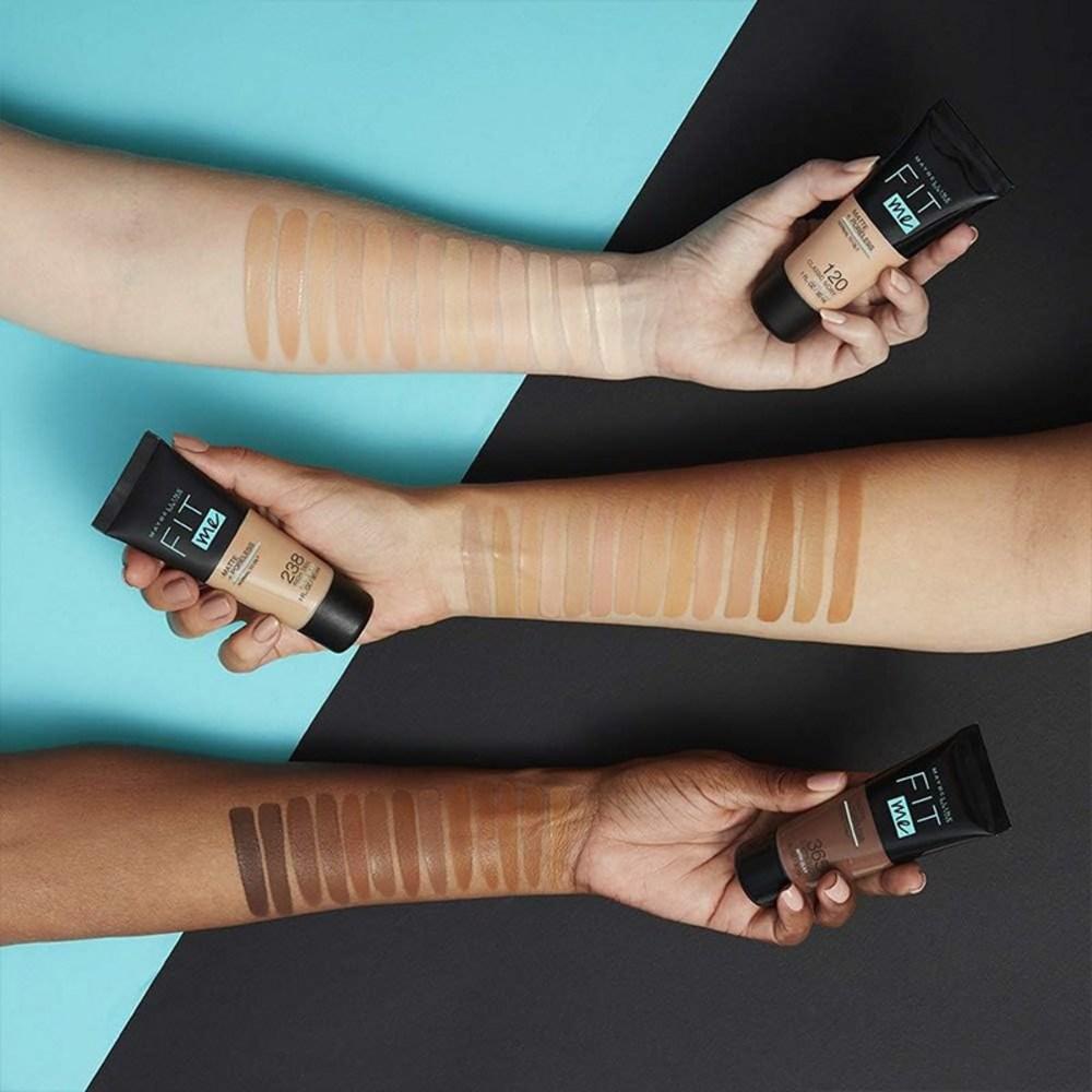 Black Skin Foundation, Concealer mit vollständiger Abdeckung, Primer für fettige und trockene Haut, Gesichts-Make-up für schwarze Frauen, 1 Stück, 01 FTI-230