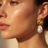 Vintage Irregular Flower Pearl Dangle Earrings for Women Elegant Luxury 18k Gold Plated Metal Studs Ear Wedding Party Zircon