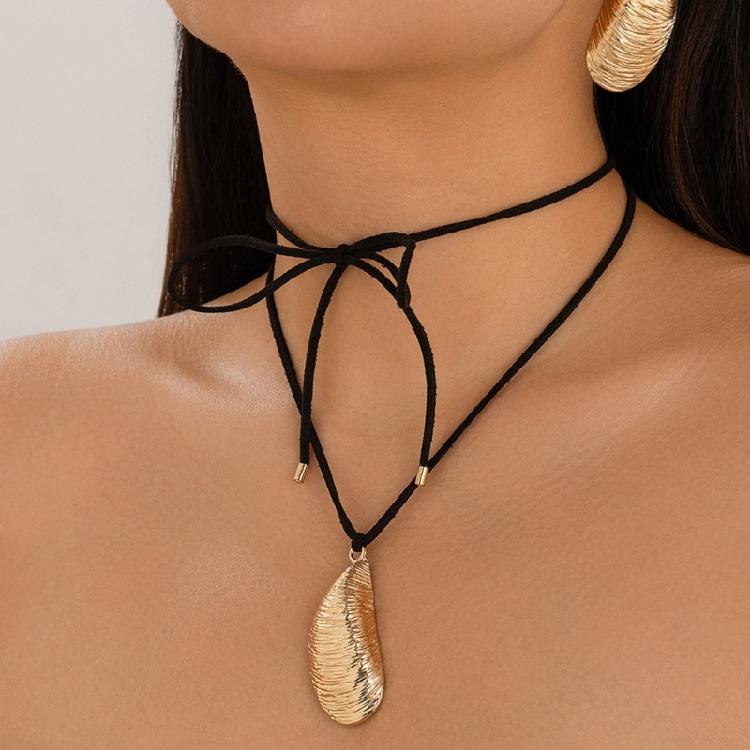 Anspruchsvolle Wassertropfen-Halskette mit verstellbarem Metallanhänger Choker-Kette für modebewusste Frau