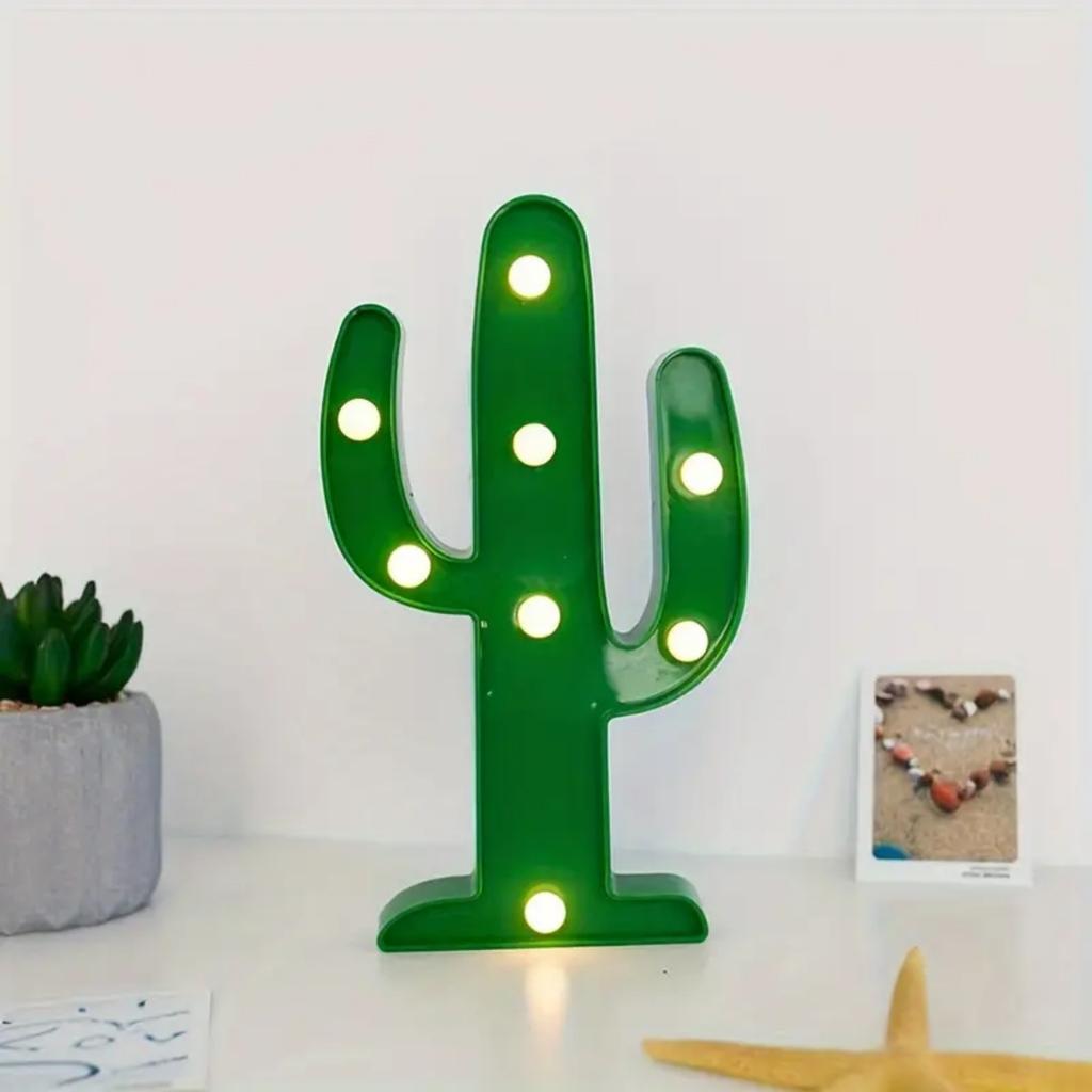 D9 Cactus Shaped Battery Operated Night Light Green Plastic Cactus Mini Table Lamp Wall Mountable Suitable For Bedroom Decor