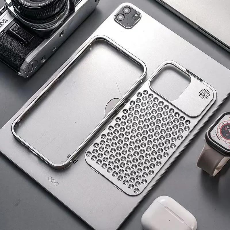 

Роскошный алюминиевый чехол для телефона с рассеиванием тепла для Iphone 14 12 13 15 Pro Max 15Plus металлический полый охлаждающий съемный чехол For Iphone 15