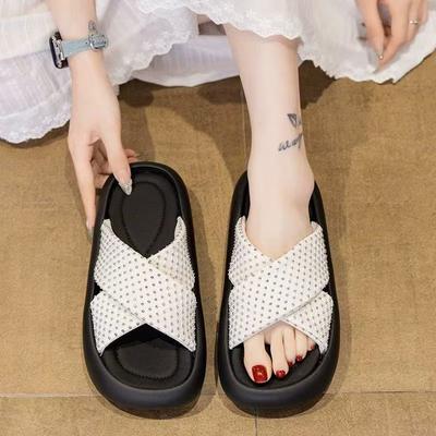 Rhinestone Cross-strap Thick-bottomed Cool Slippers Women's New Summer 2025 High-end Non-slip Versatile Cool Slippers