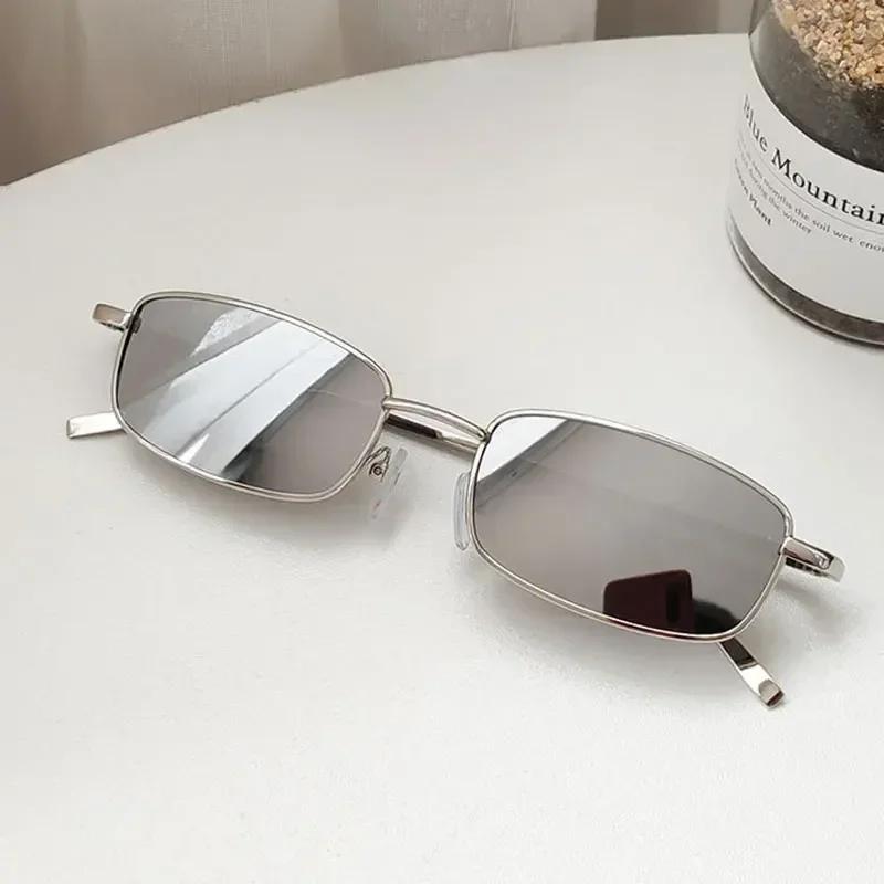 Mode Kleine Rechthoekige Zonnebril Mannen Vrouwen Vintage Vierkante Rij Zonnebrillen Merk Metalen Frame Brillen lentes de sol mujer