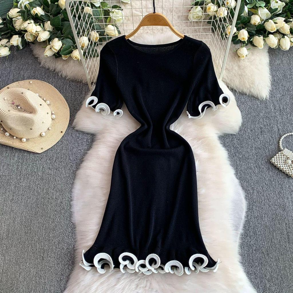 2026 Summer European French Slim Knit Dress – Short Sleeve Round Neck, Hip Wrap Skirt for Women