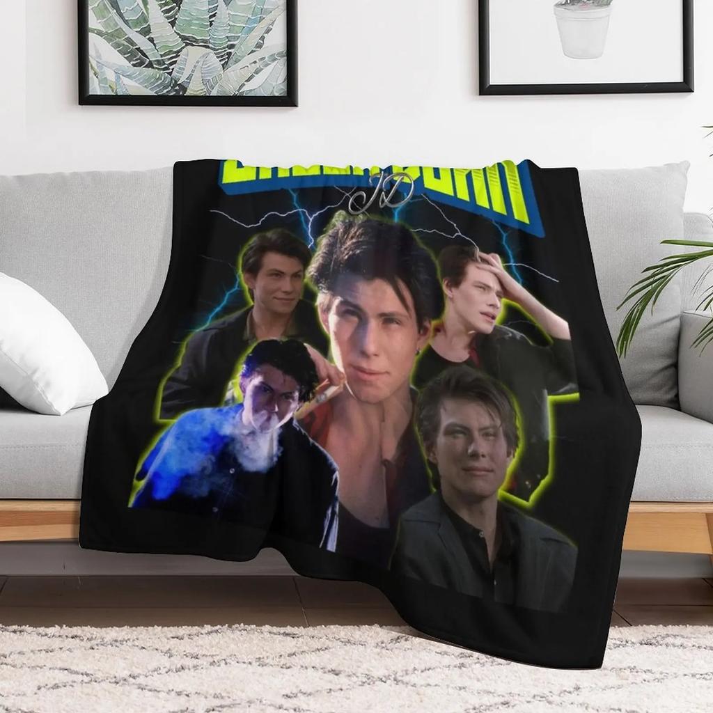 Jason 'JD' Dean Retro Tee. Throw Blanket Camping anime Furry Shaggy Blankets Winter beds For Baby Picnic Blankets