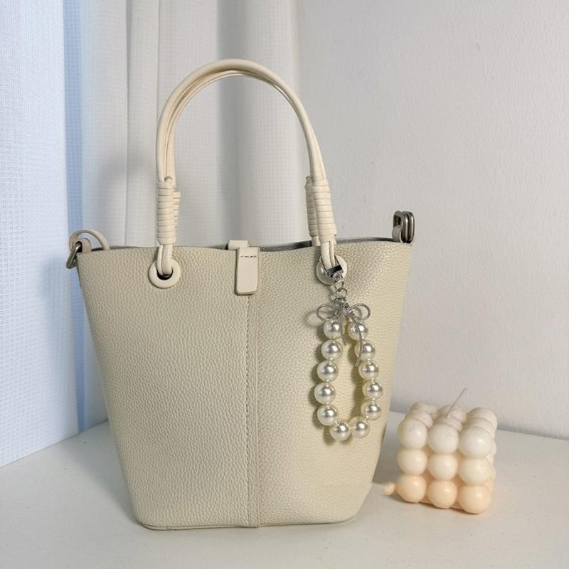 Bowknot Pearl Hoop Charm Keychains Sweet Cute Pendant Hanging Ornament Keyring Backpack Decoration for Women Girls