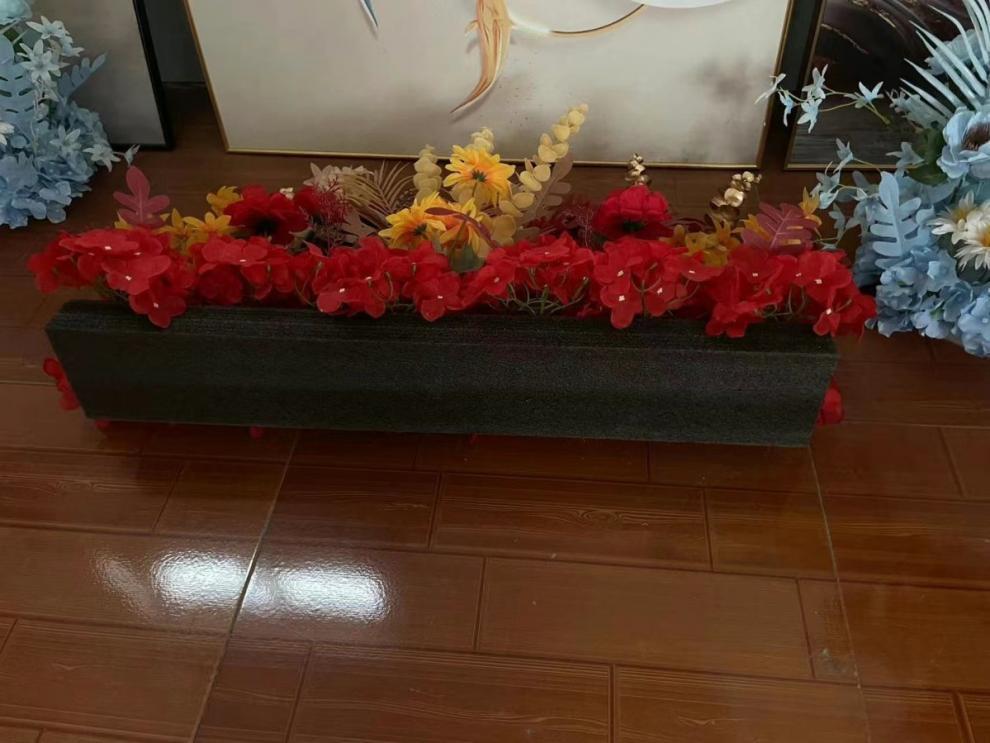 Large Silk Eucalyptus Flower Row for Wedding Aisle and Engagement Background Decoration