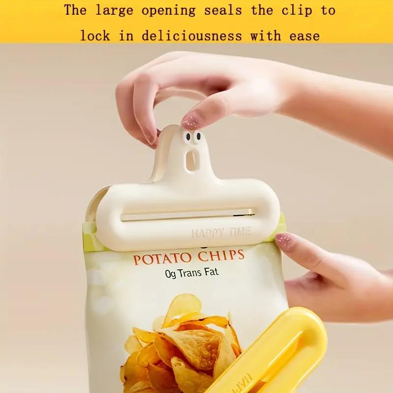Household Snack Sealing Clips Sealing Clips Kitchen Restaurant Food Moisture-proof Sealing Artifact Creative Cartoon Plastic Clips