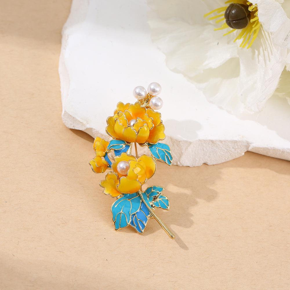 Broche Pivoine Chinoise Élégante: Corsage de Perles Haut de Gamme pour Manteaux, Cheongsams et Hanfu