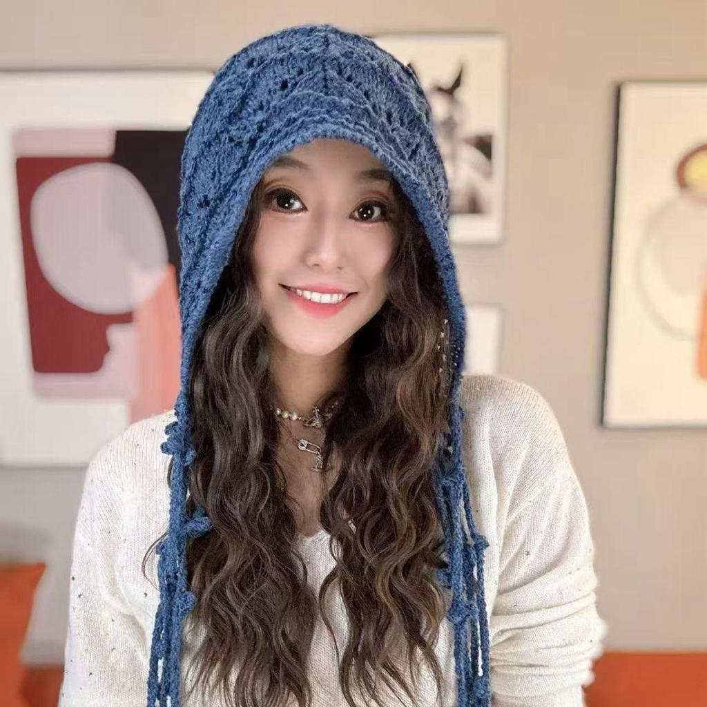 Hut mit Quasten im koreanischen Stil: Damen Strick Mütze mit Ahornblatt Ohrenschutz aus Wolle mit geflochtenen Quasten für Herbst und Winter
