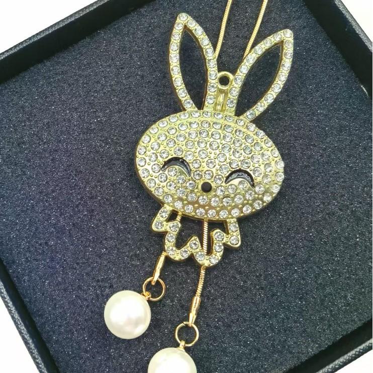 Korean Version Autumn and Winter Sweater Chain Long Pearl Necklace Pendant Autumn and Winter Temperament Fringed Jewelry Accessories