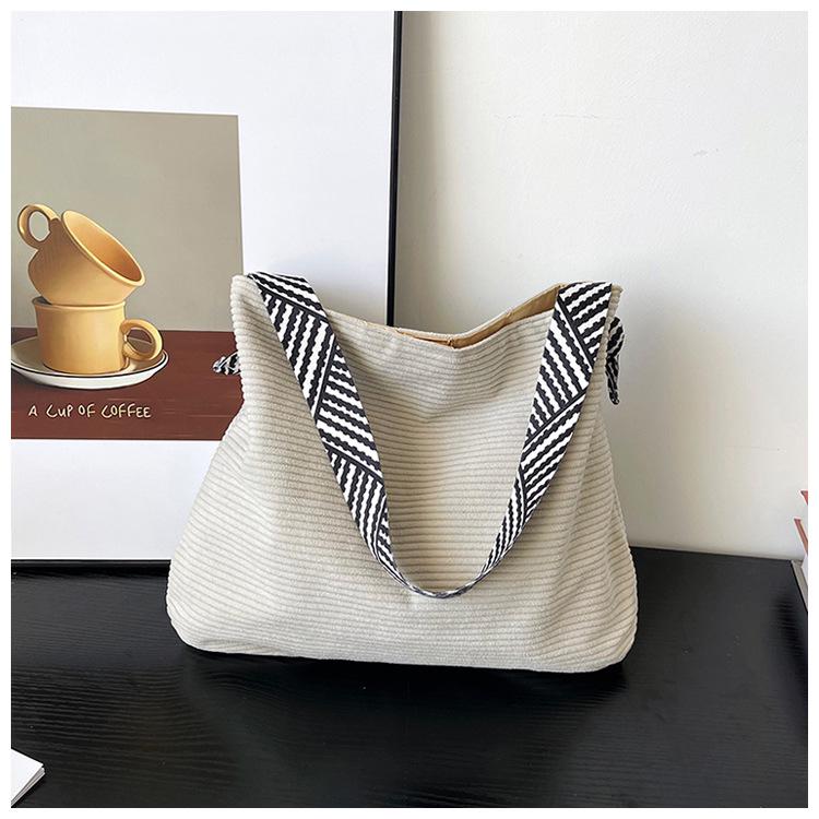 Women's 2025 Korean Style Color Block Tote Bag with Wide Strap: New Large Capacity Casual Shoulder Handbag