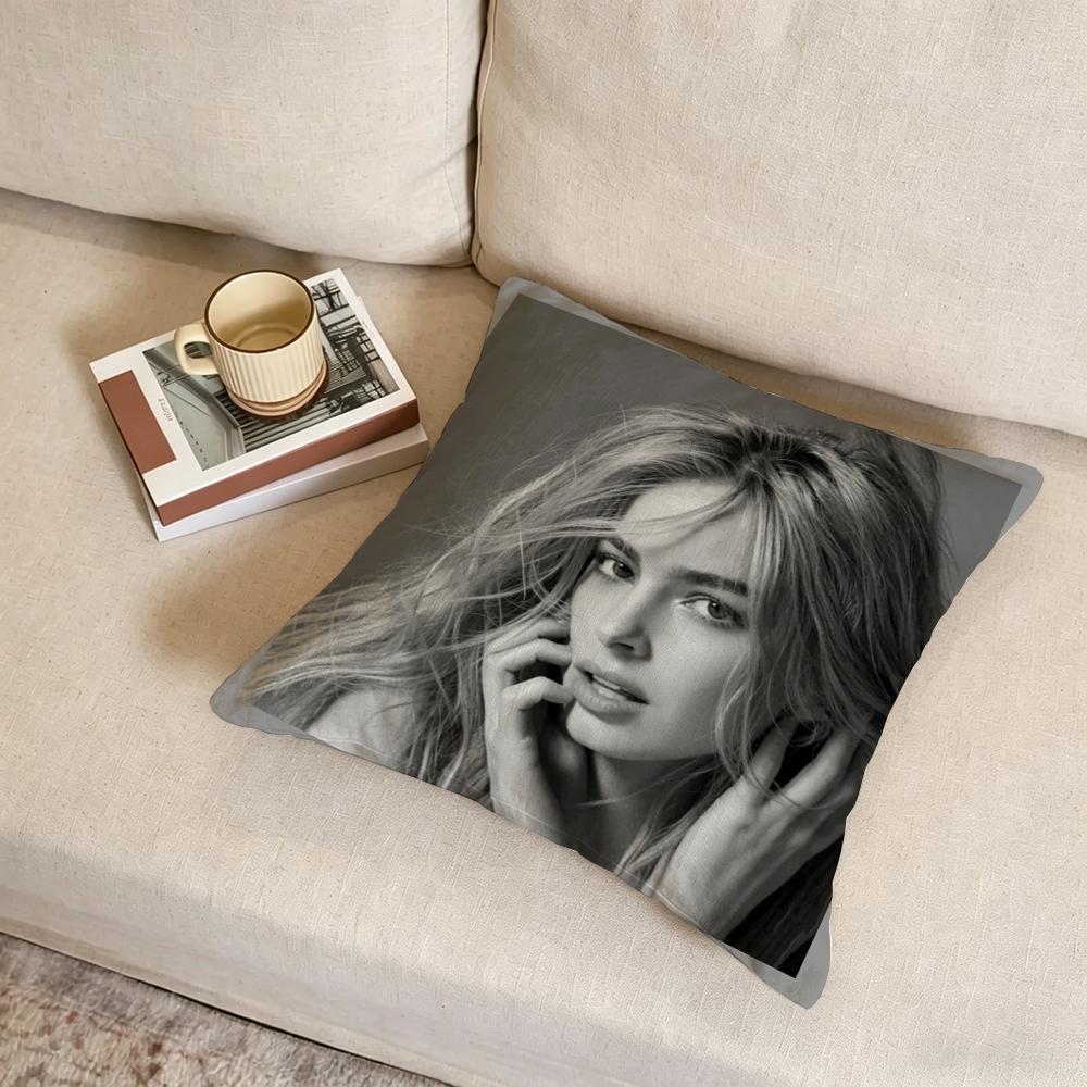 A-Addison Rae Cushion Cover Fabric Soft Furnishing,Pillowcase, Cushion Cover, Sofa Pillow, Home Decoration