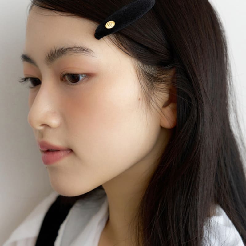 FANTASTIC PLANET oval velvet hair pin (4colors)