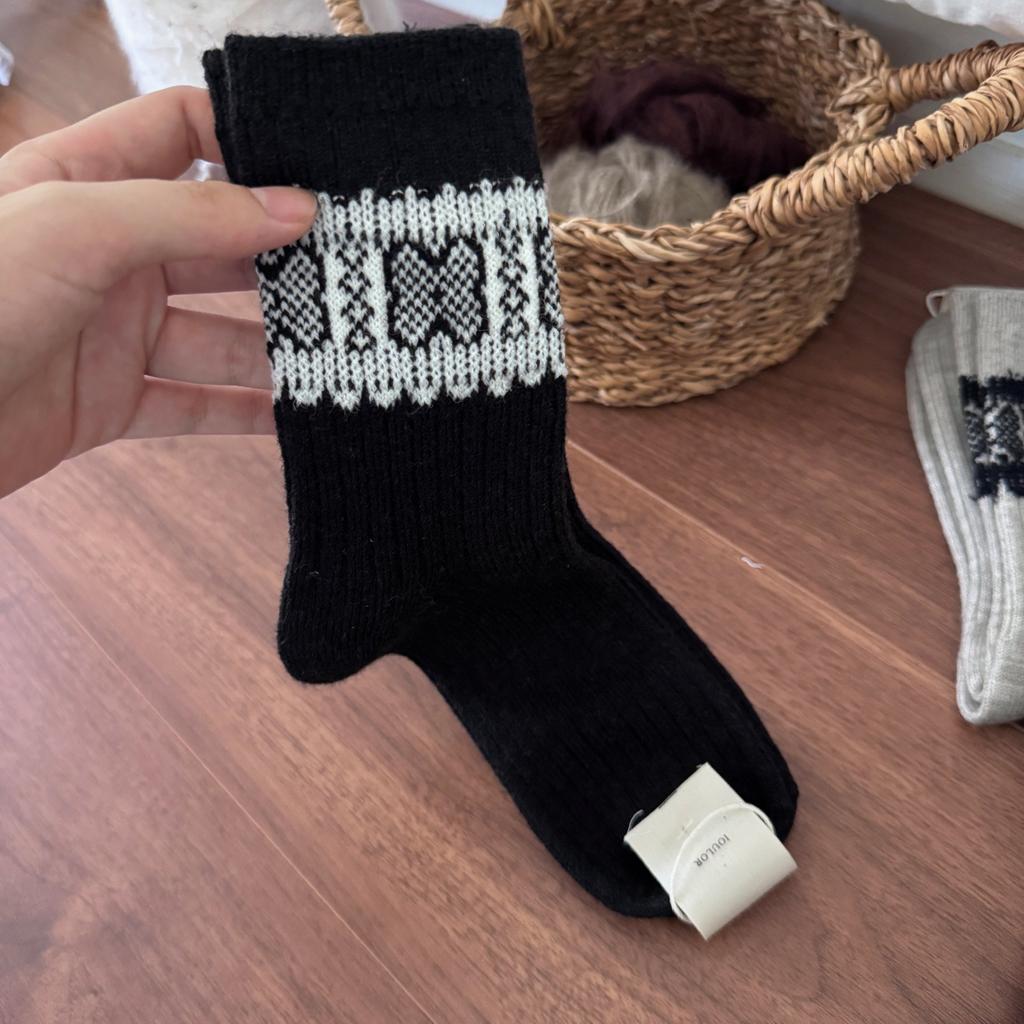 Women's Autumn and Winter Warm Retro Cross Striped Wool Mid Barrel Stack Socks
