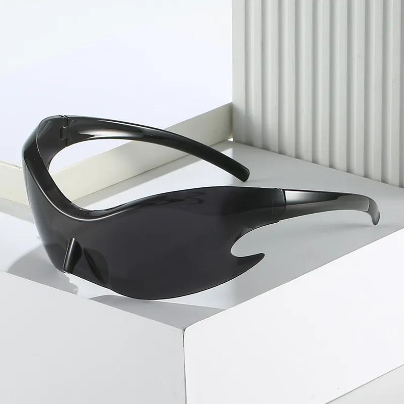 Gafas de sol deportivas de moda estilo punk Y2k para hombre, estilo hip-hop, de lujo, de una sola pieza, sin montura, envolventes, no polarizadas.