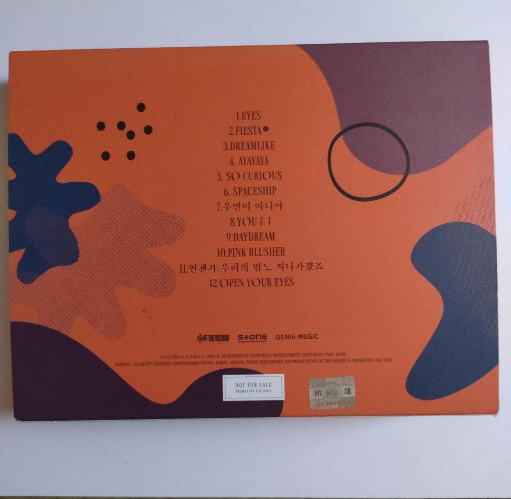 [USED] IZ*ONE All members autographed CD BLOOM*IZ