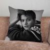 Schauspieler R-Rudy Pankow Kissenbezug Für Zuhause Schlafzimmer Auto Büro Dekoration Wohnzimmer Sofa Kissenbezug Geeignet