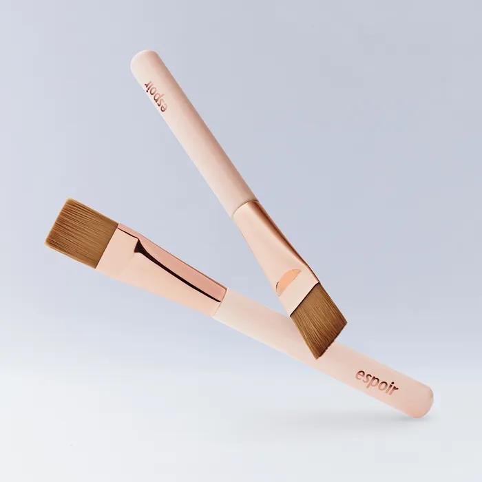 Espoir _True Glow Foundation Brush