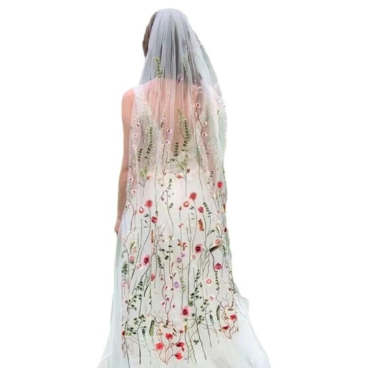 

Elegant Flower Tulle Veils for Bride 57inch Embroidery Wedding Accessory Veils with Metal Comb for Special Occasion 1