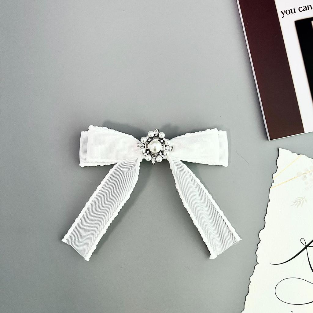 Vintage Rhinestone Pearl Bow Tie Brooch College Suits Style Shirts Dress Accessories Collar Flower Korean Women's Jewelry Gifts