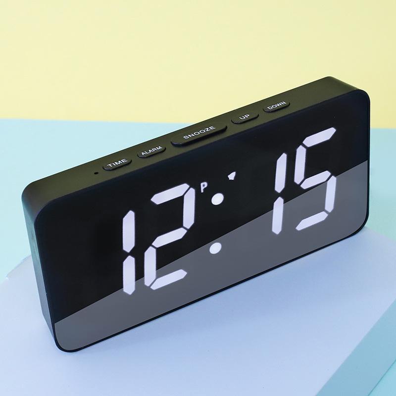 

Японский радио-будильник Электронные часы Немецкие радиоволны Автоматический эффект Точное время Креативное зеркало Сонный цифровой будильник