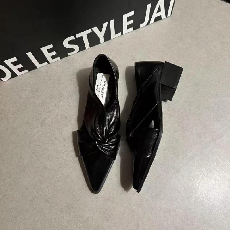 Fashion 2025 Fashion New Slip on Women’s Low Heel Pumps Retro Pointed Toe Office Elegant Comfortable Classic Career Shoes Zapatos Mujer