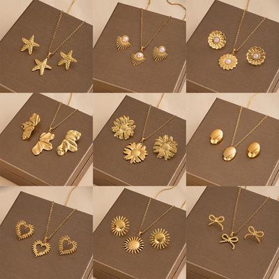 Ensemble Boucles d'Oreilles et Collier Étoile Géométrique: Style Rétro Français de Luxe Léger