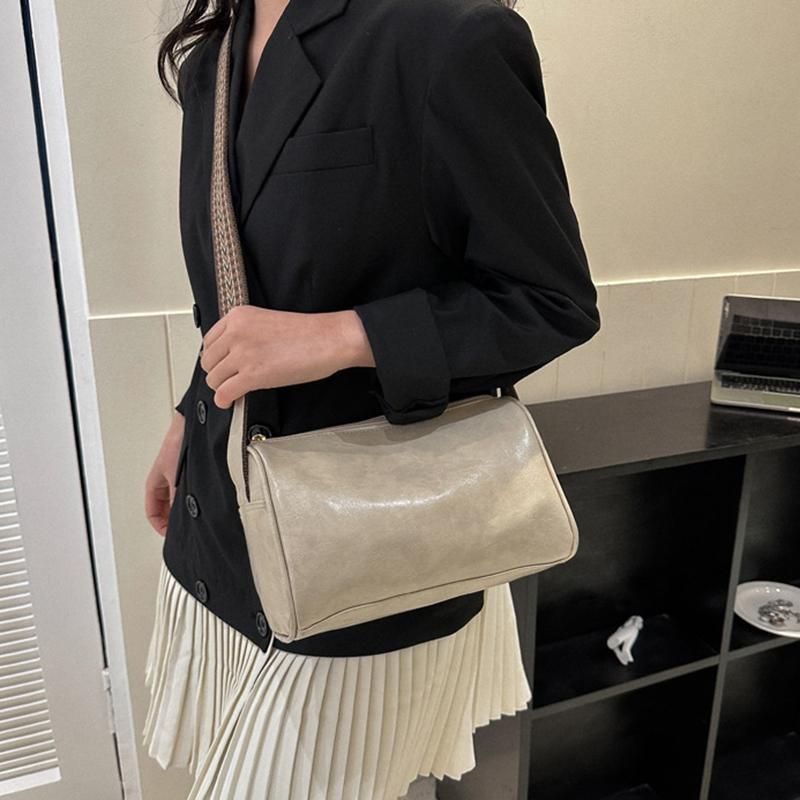 Vintage Shoulder Bag For Women Fashion Wide Strap Crossbody Bag Retro Pillow Messenger Handbag Ladies Tote