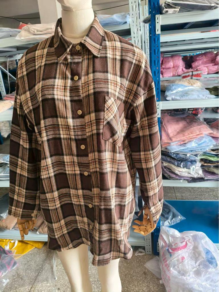 OZON Women's Retro Plaid & Striped Long Sleeve Pocket Shirt for Spring & Autumn 2025