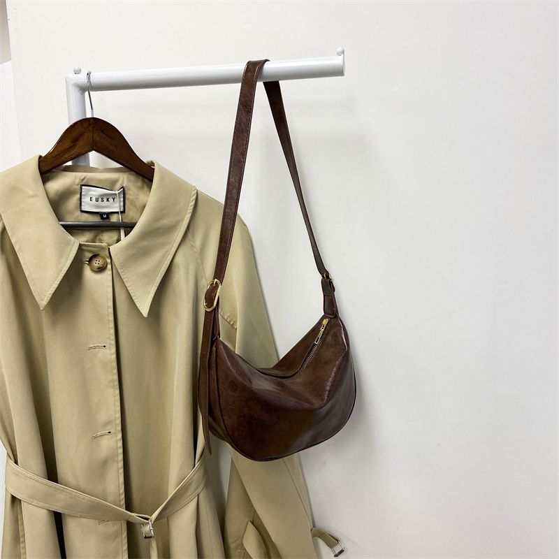 Retro Crossbody Bags for Women Large-capacity Versatile and Personalized Single-shoulder Bags Stylish French-style Dumpling-shaped Bags