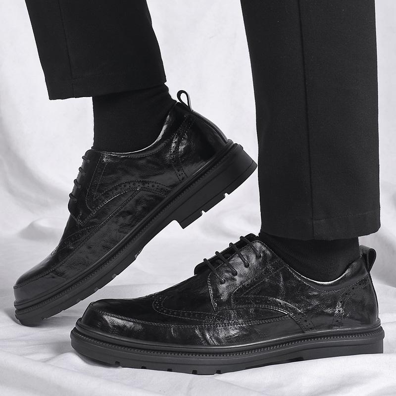 Лакированные туфли из кожи для мужчин на шнуровке Оксфорды мужские свадебные офисные — фото 2