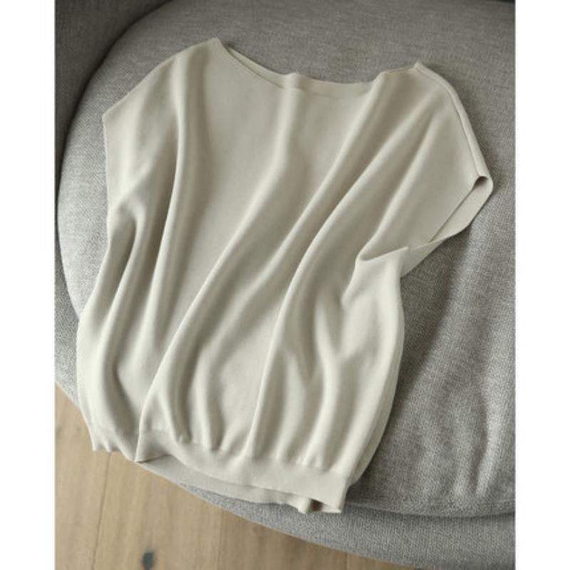Ice Silk T-shirt for Women In Summer with Bat Sleeves Loose and Slimming Thin Knit Sweater
